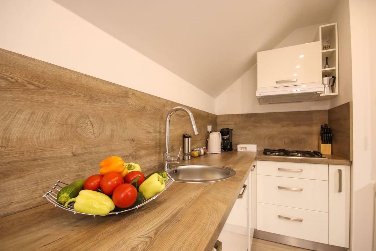 אוטוצאץ Apartman F&F מראה חיצוני תמונה